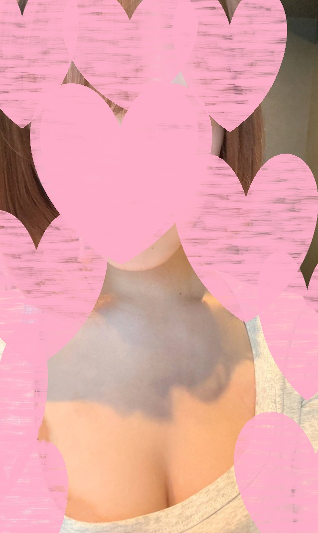 20才の上戸彩さん似のOL