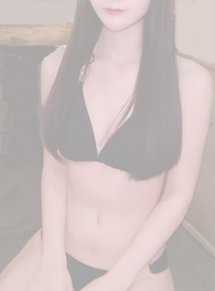 22才の齊藤なぎさ似のサウナスタッフ&モデル